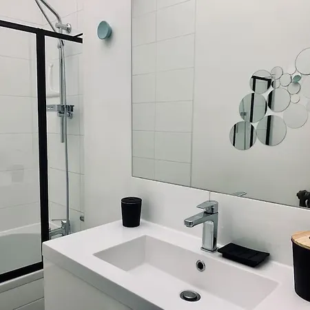 Apartment Le Saint Hel, Magnifique T2 En Face Du Tnb Rennes
